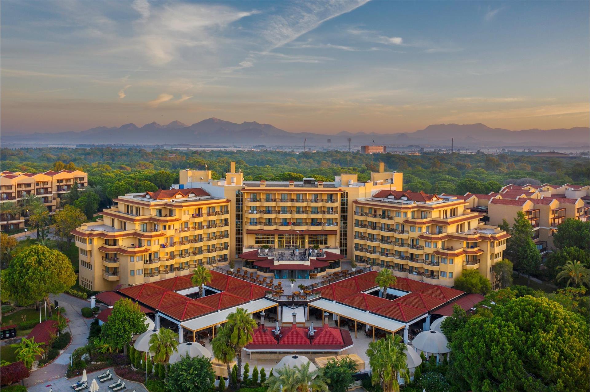 Aquaworld Belek Transfer