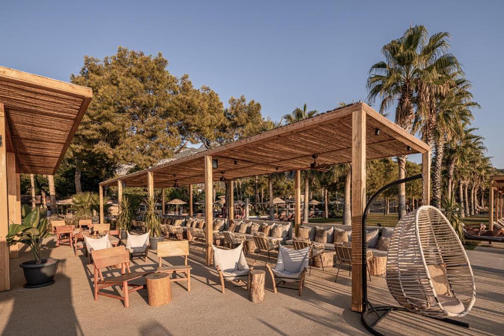 Balmy Beach Resort Kemer Transfer