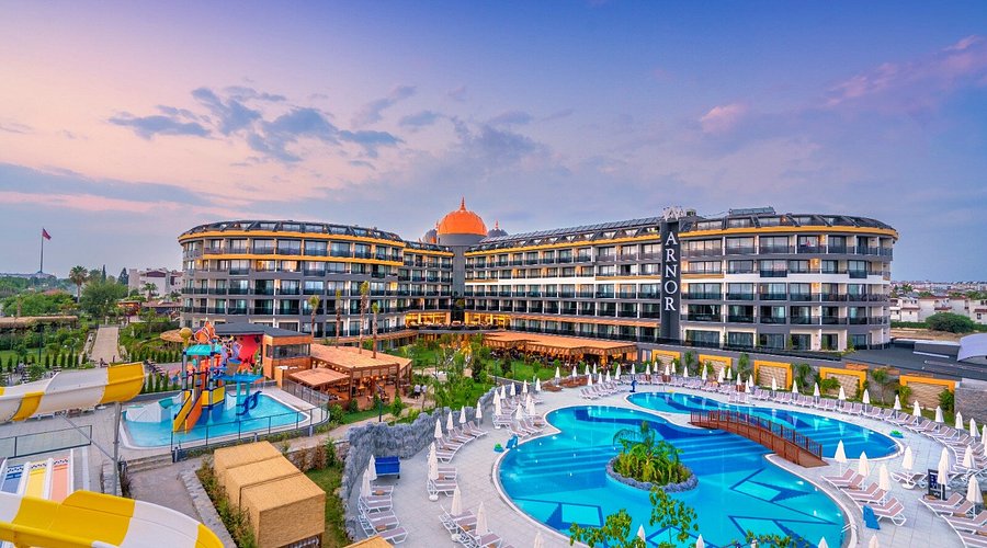 Arnor De Luxe Hotel Transfer