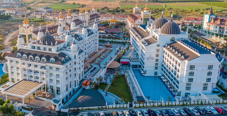 Side Royal Palace Transfer